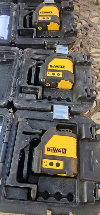 lasere dewalt lumina verde și roșie