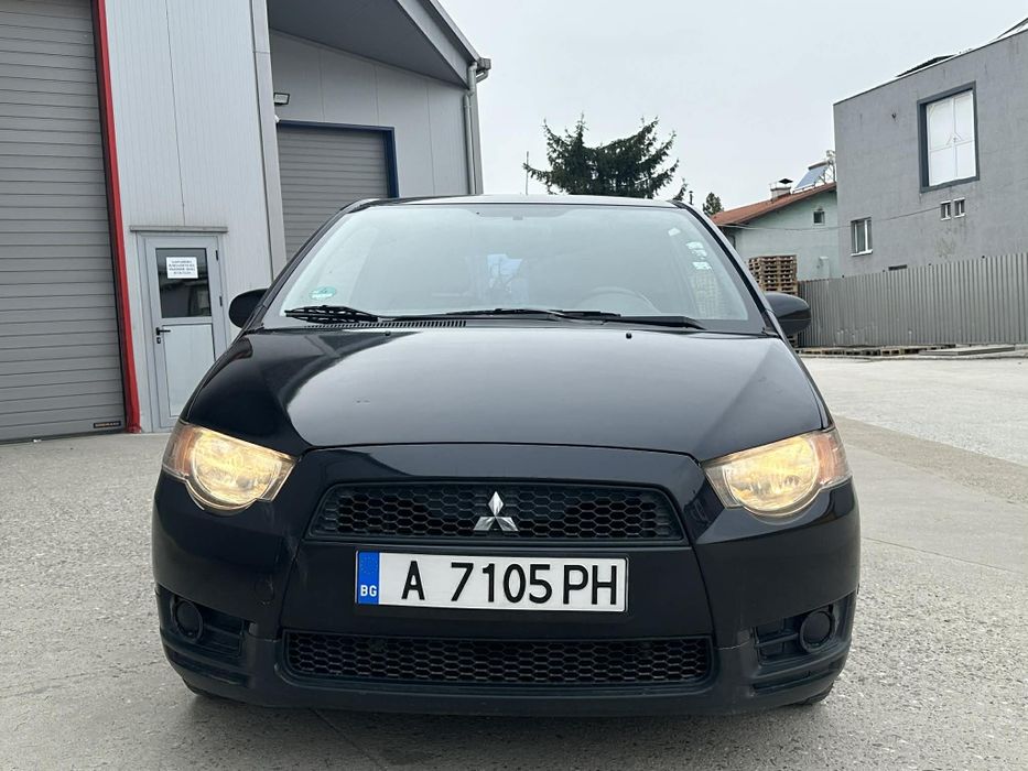 Mitsubishi Colt 1.3 2011г. 95 к.с.