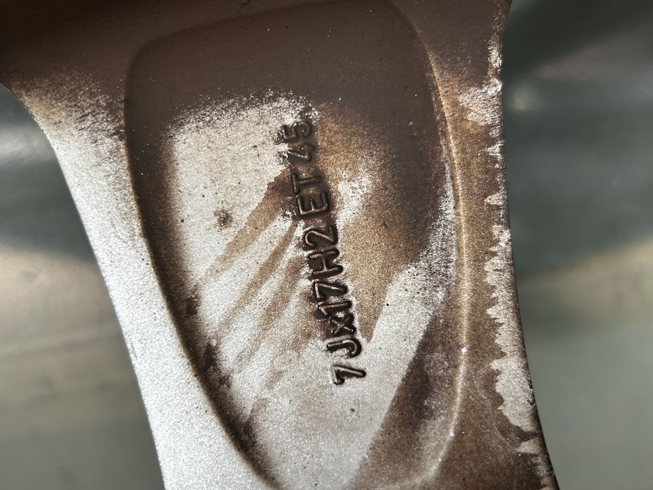 Оригинални джанти Toyota 5x114.3 17цола зимни гуми