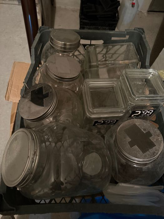 Стъклени буркани за ядки