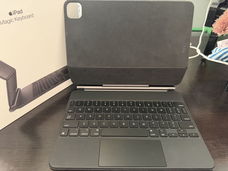 Ipad Pro 11” Gen 2 (2020) 128GB Cellular Space Grey + accesorii