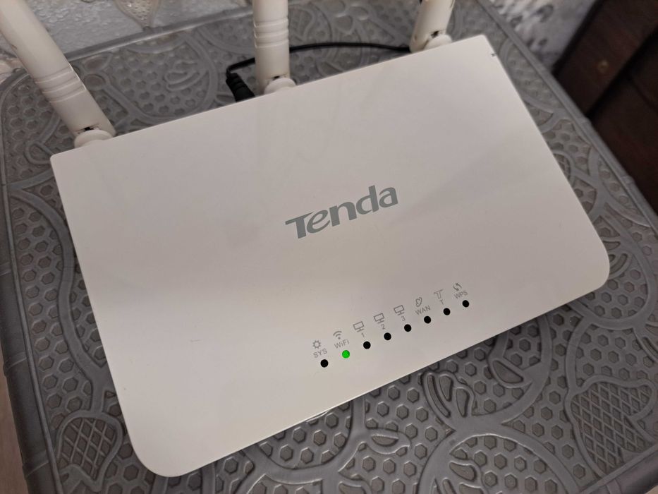 Вай фай роутер Tenda f3