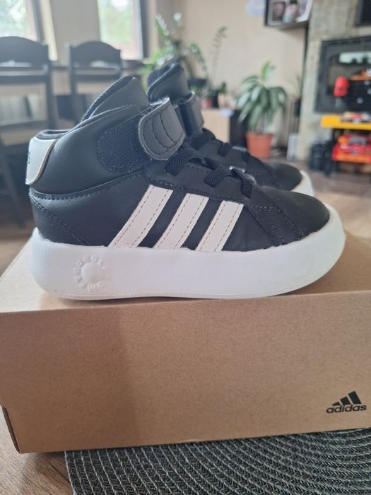 Детски маратонки Adidas 25 номер