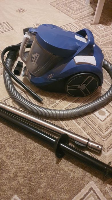 Продам пылесос в хорошем состоянии