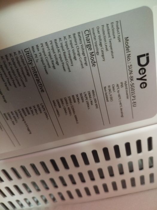 Invertor Deye 8kw