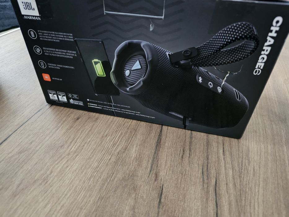 Преносима колонка JBL Charge 6