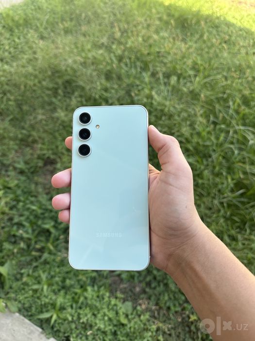 Samsung s23+  vetnam 2 simkarta holati ideal rasmda