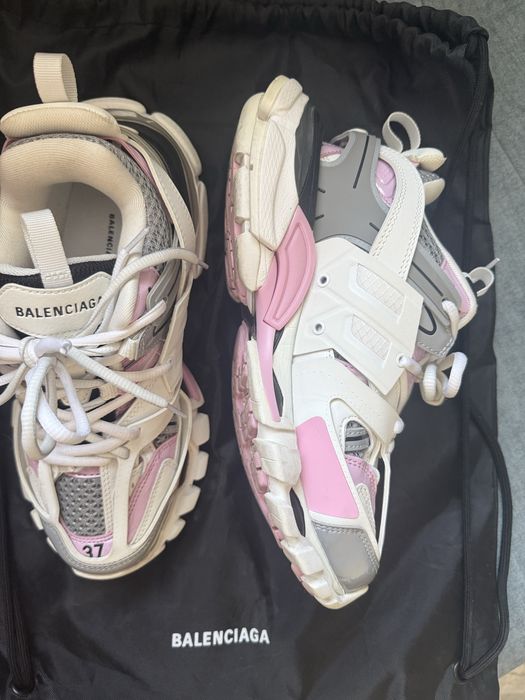Balenciaga track pink