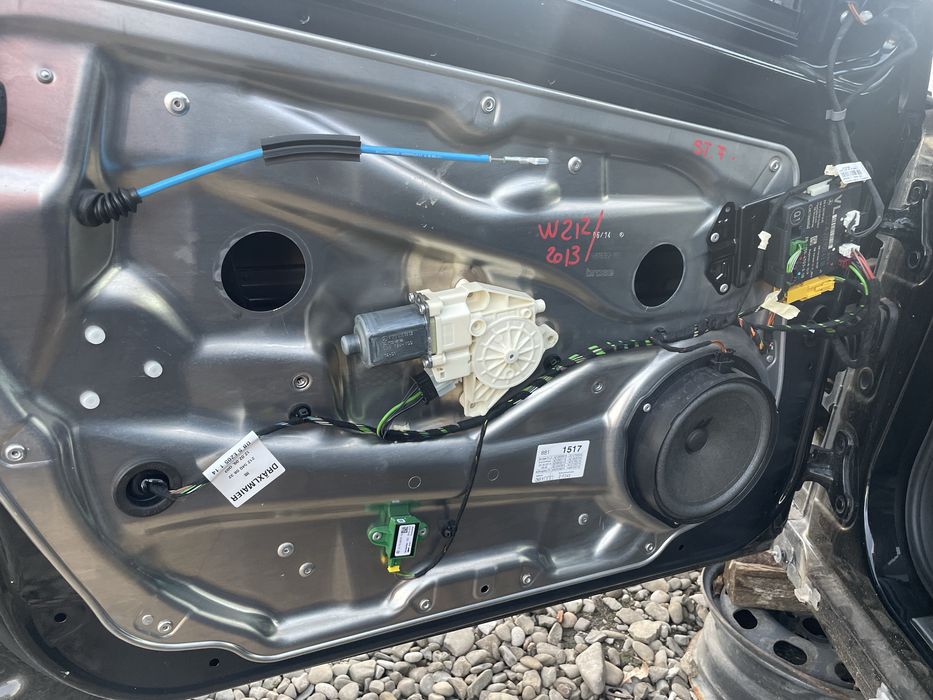 Macara geam electrică ușa dreapta față Mercedes W212