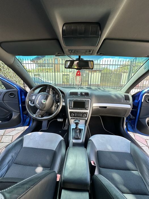 Skoda Octavia 2.0 TDI RS DSG 210cp