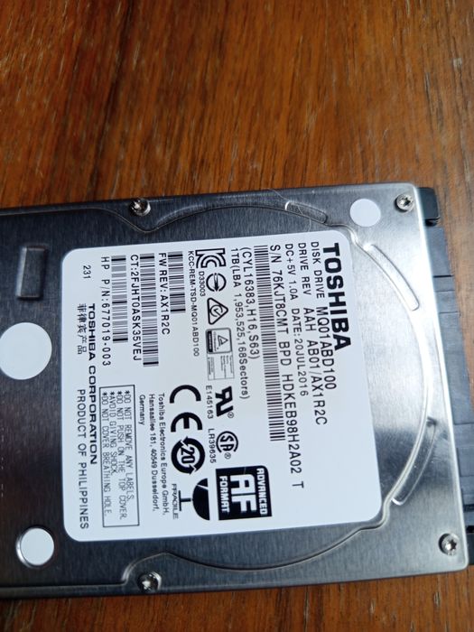 Hard  512 GB Toshiba
