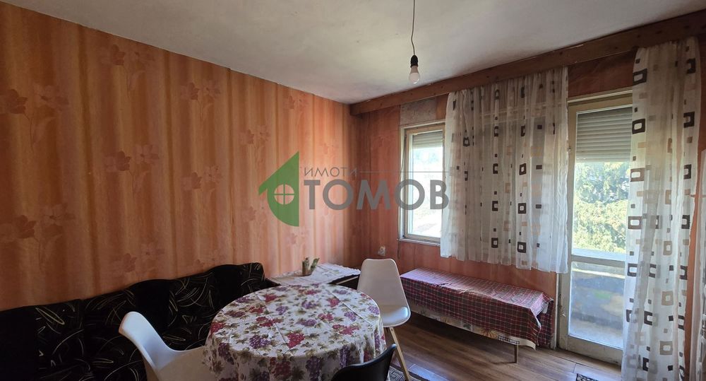 Дава се под наем Тристаен апартамент в Стара Загора, Център - 94 кв.м за 248.88 € - Снимка #9
