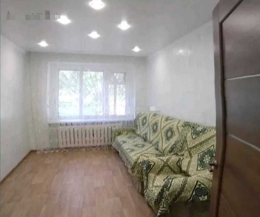 Сдам 2 комнатную квартиру на долгий срок
