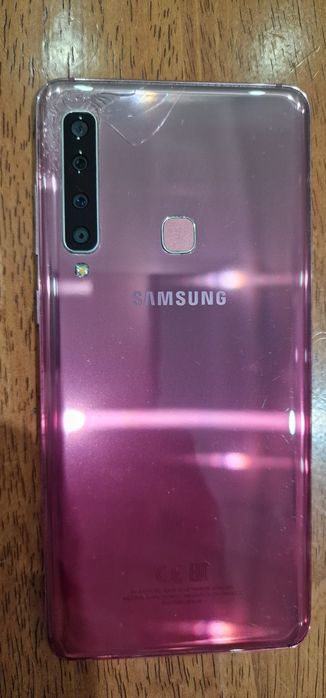 Продам телефон Samsung A9 (2018)