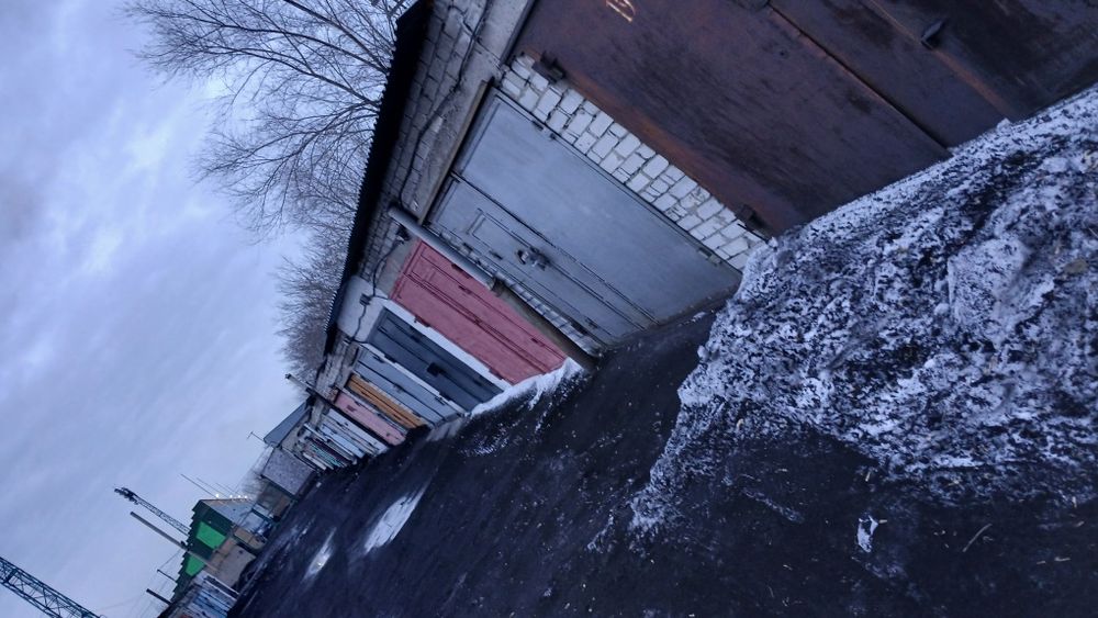 Гараж продам в центре