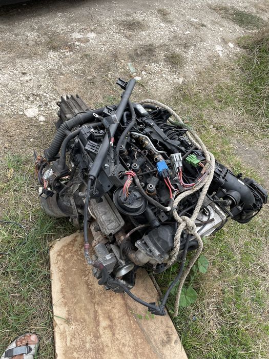 Motor bmw e90 N47 cc 1995