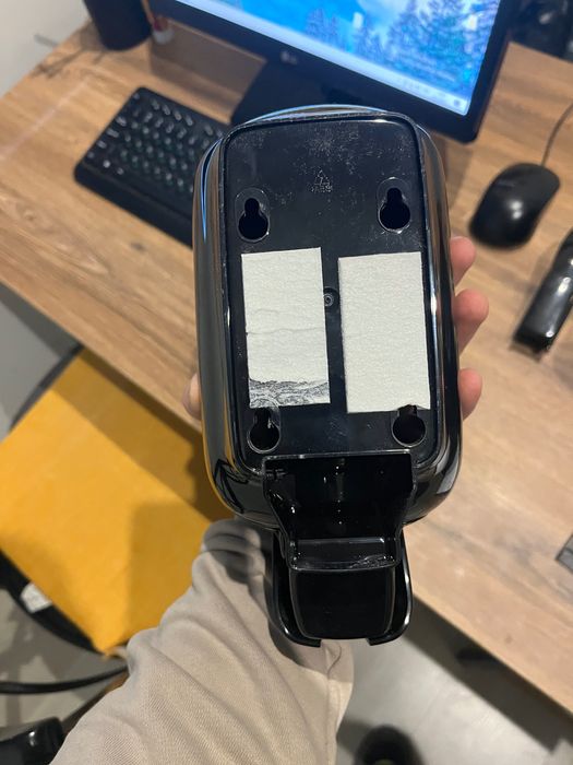 TORK Дозатор за течен сапун/ пяна