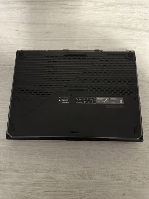 Laptop Gaming ASUS ROG Strix Scar III G731GV - i7-9750H /RTX 2060/17.3