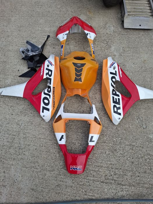 vand kit carene aftermarket Honda cbr 1000 rr model 2007. incomplet