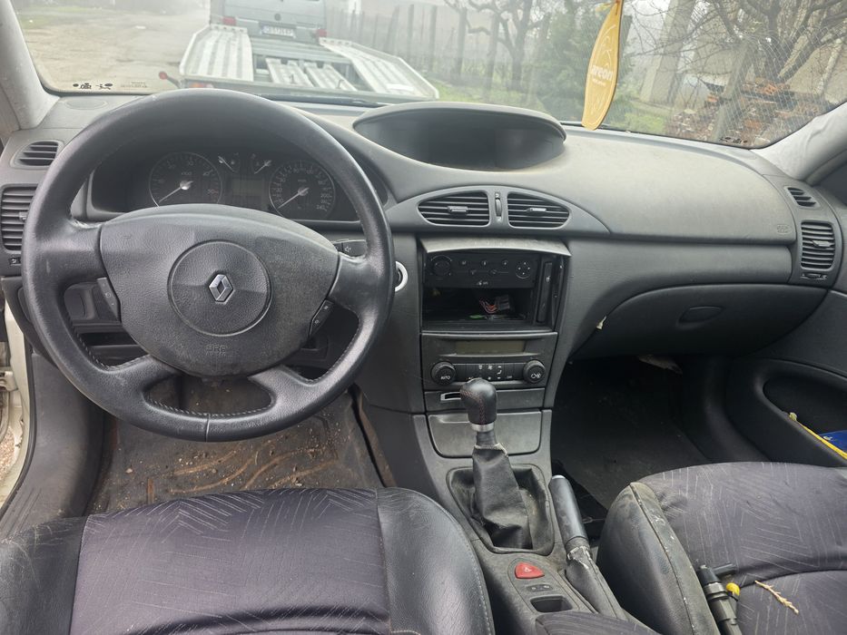 Renault Laguna 2.2 DCI на части