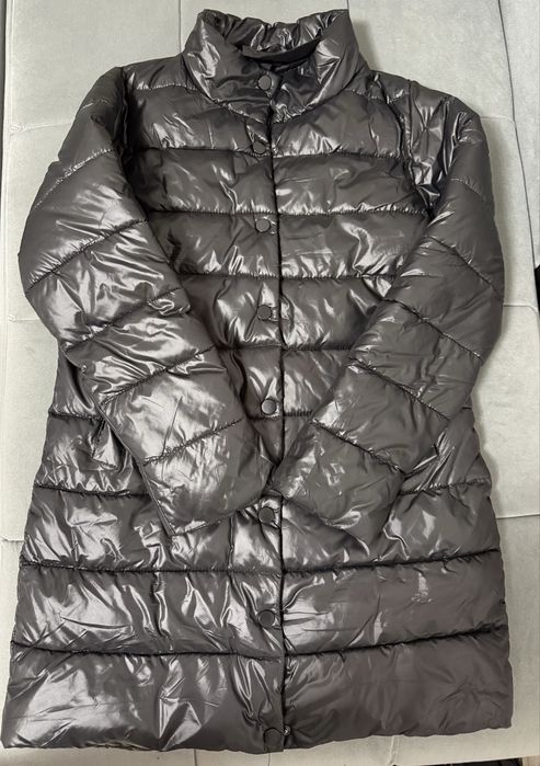 Продам женские куртки