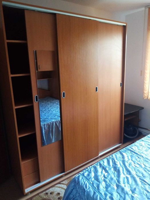 Ofer spre inchiriere apartament doua camere zona piata aurora