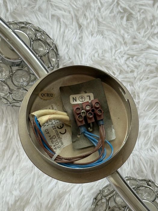 Продам австрискую люстру б/у самовывоз