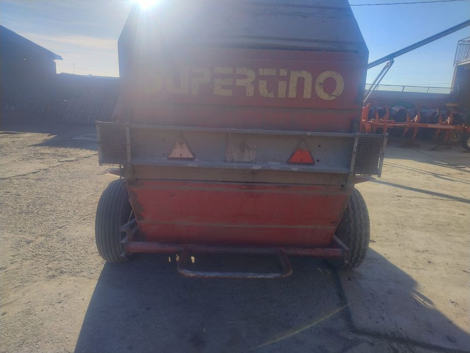 Balotiera Krone 1550 Multi-Cut presa baloti rotunzi supertino 1500
