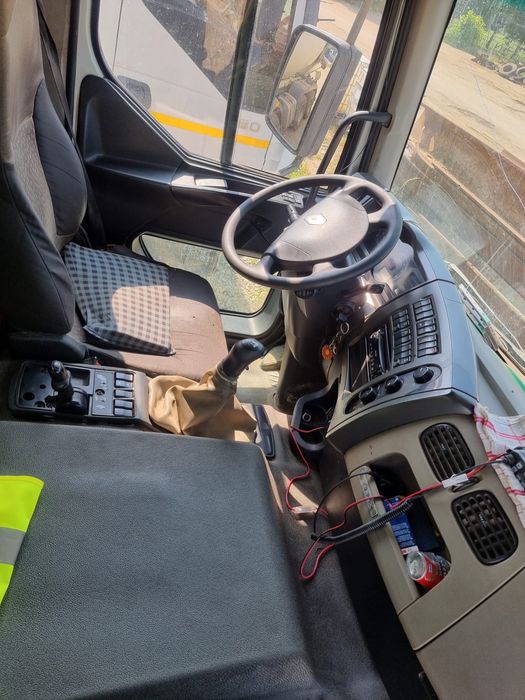 Vand Autobasculanta 8x4 Renault Kerax