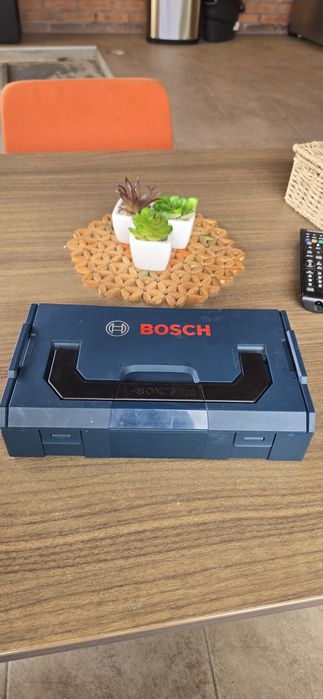 Surubelnita cu acumulator Bosch GO Professional
