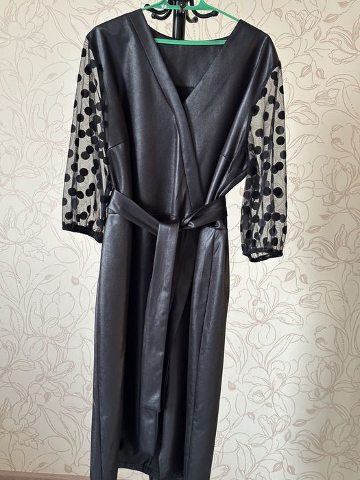 Продам платья в отличном состоянии