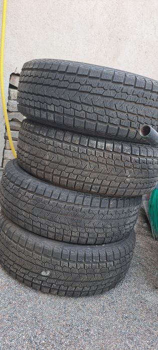 Продам зимнию резину