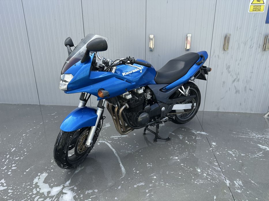 Kawasaki zr 7s 750cm categoria A