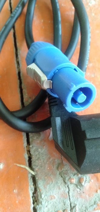 Кабель  для  чего не знаю