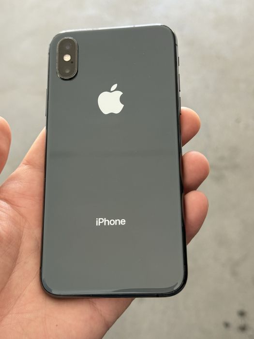 Iphone xs ekran orginalga alishgan