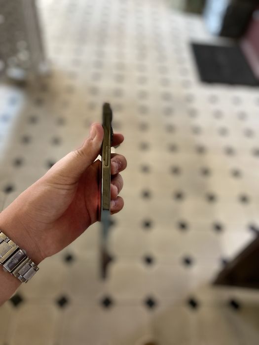 iphone 12 max idiyal