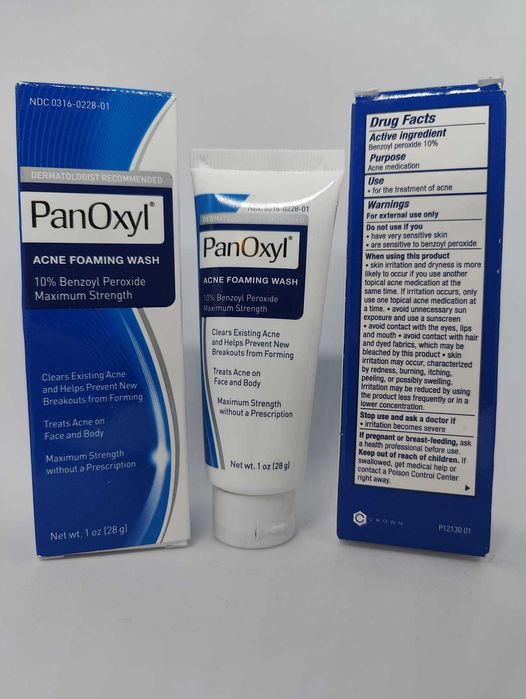 PanOxyl 10% peroxid de benzoil Acnee Gel de Curatare 28 grame (MINI)