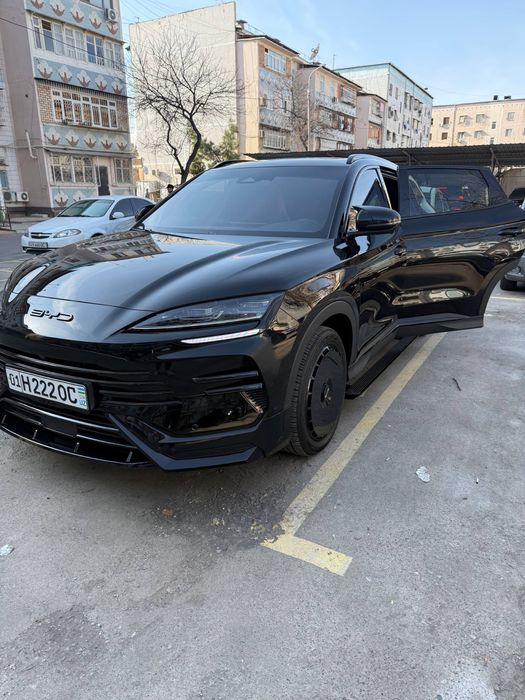 chempion hybrid sotiladi 2024