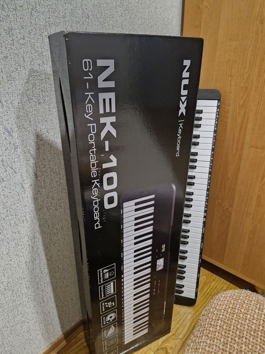 Синтезатор новый