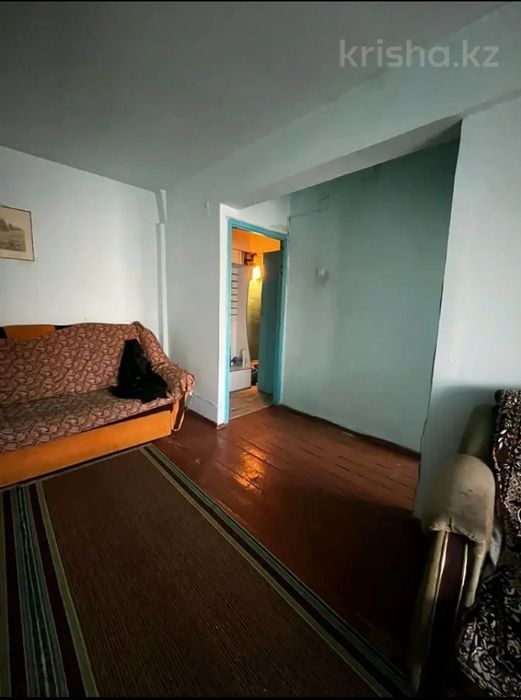 Продам 2х комнатную  4/5 этаж