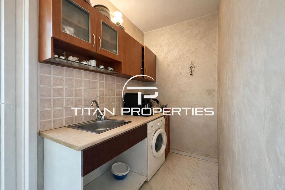 Тристаен апартамент за продажба в кв. Гагарин