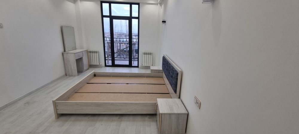 Срочна сотилади 72 кв