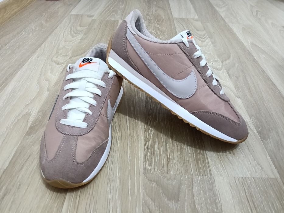 Adidași Nike Pacific mărimea 40