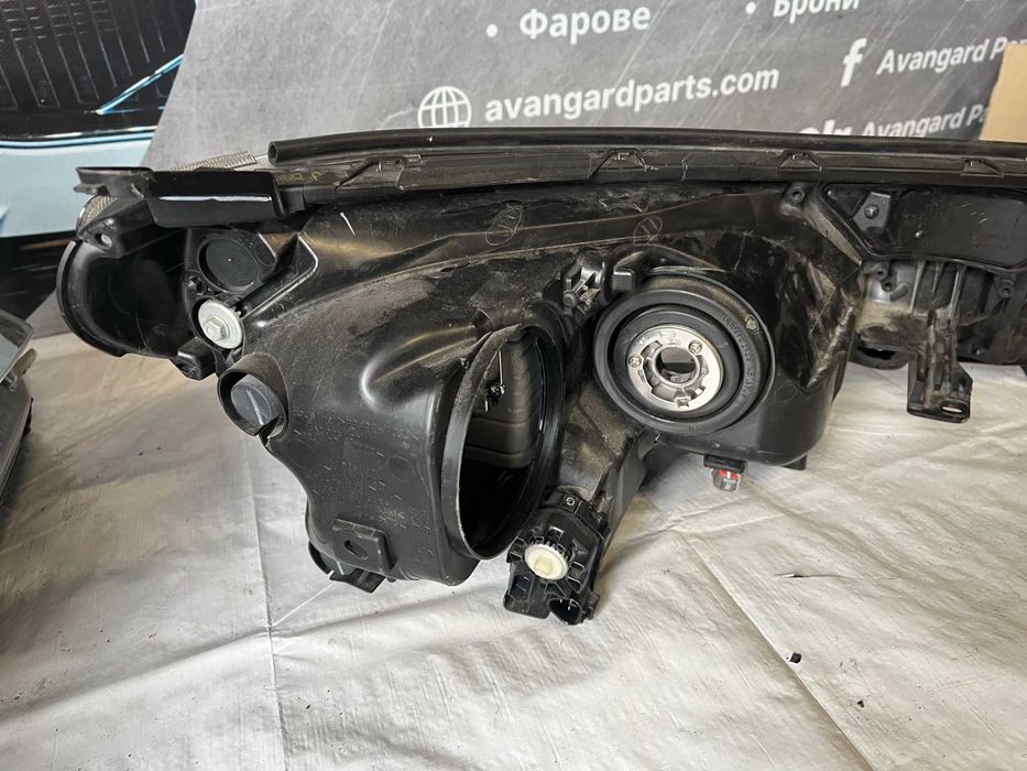 Ляв фар Toyota Rav4 13-