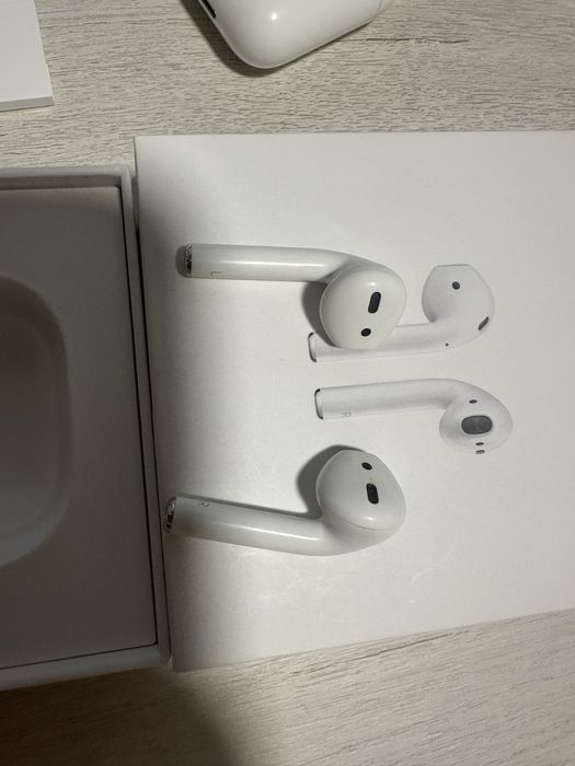 Безжични слушалки Apple - AirPods2 with Charging Case, TWS, бели
