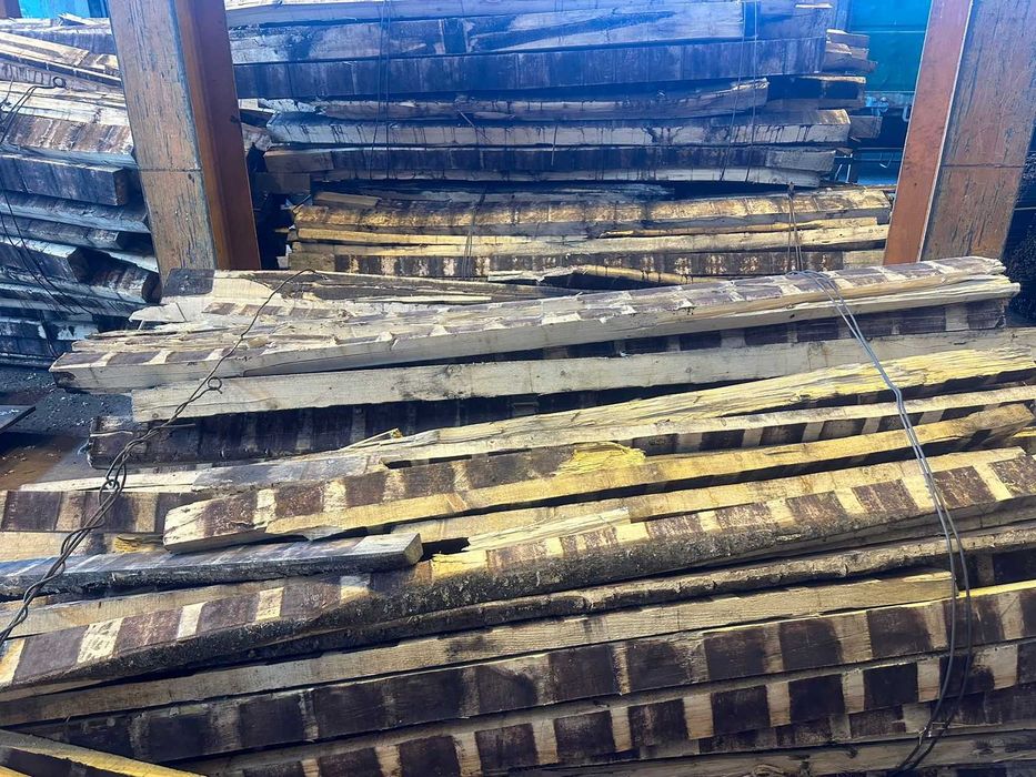 Пиломатериал навалом (дрова).