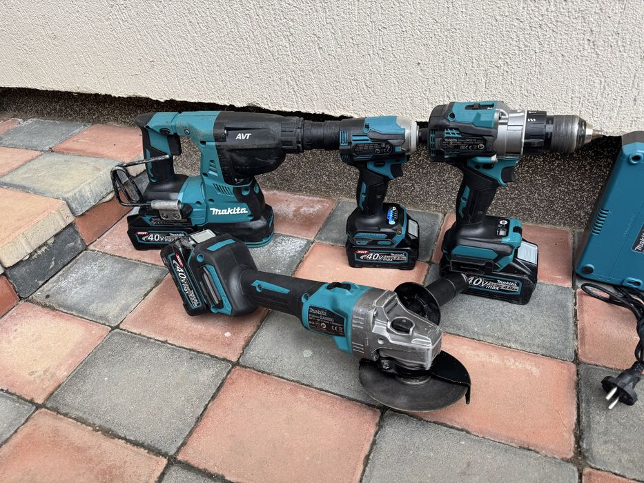 Set Mkita XGT + foarfeca tabla Makita DSJ161 + filetanta Makita DHP486