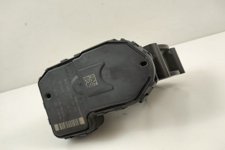 Clapeta Aceleratie A6510900470 Mercedes-Benz CLS-Class C218/X218 seri