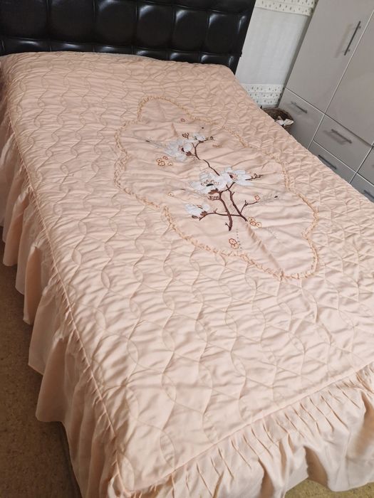 Покрывало на кровать