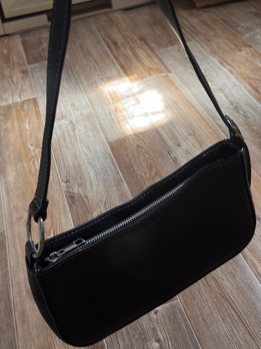 Сумка черный.